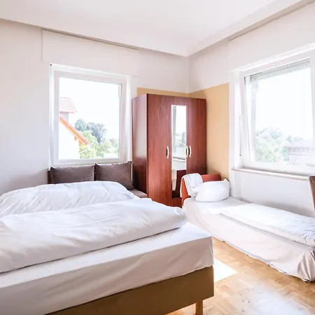 Starkenburger Hof Отель 3*