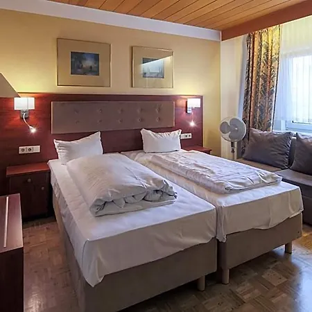 Starkenburger Hof 3* Heppenheim (Bergstrasse)